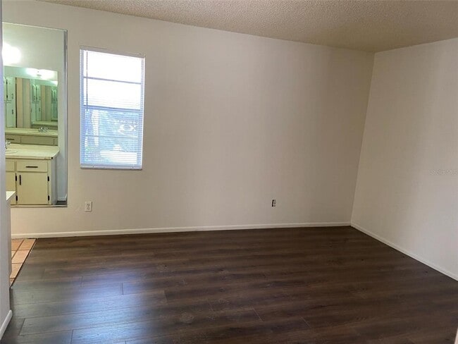 Photo - 3149 Huron Ave