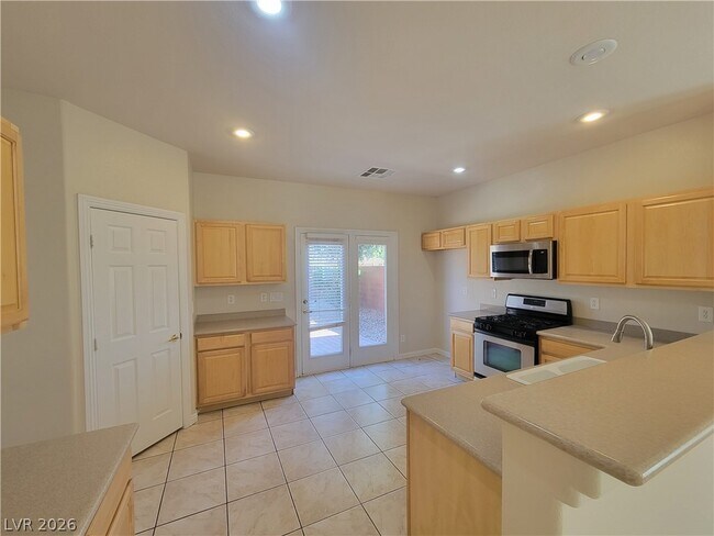 Photo - 8458 Pico Rivera Ave