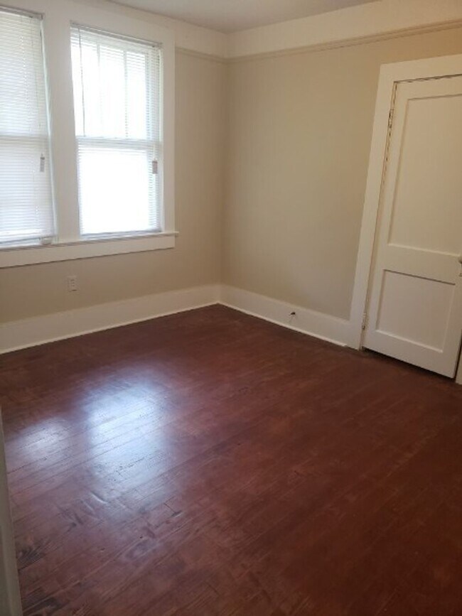 Photo - Three Bedroom Ranch in Park Circle
