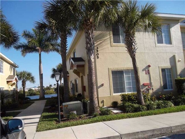 Building Photo - 3BR2BA/Lakeside Village/Unfur/Annual Rental