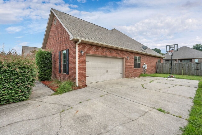 Photo - Crestview: 4 Bedrooms in Liberty Oaks
