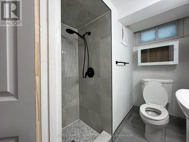 Photo - 38 Wishing Well Dr