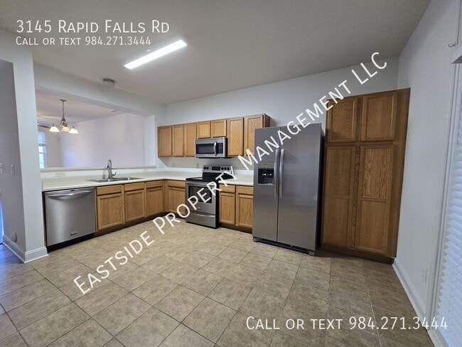 Photo - 3145 Rapid Falls Rd
