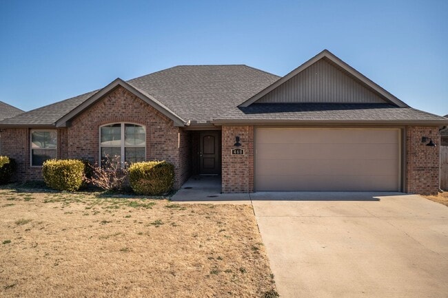 Building Photo - Stunning 3 bedroom, 2 bathroom Home available in Prairie Grove!