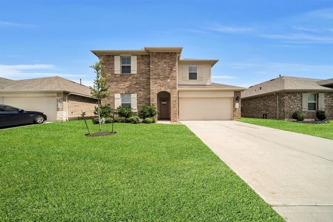 Photo - 22614 Petrizzi Ln House