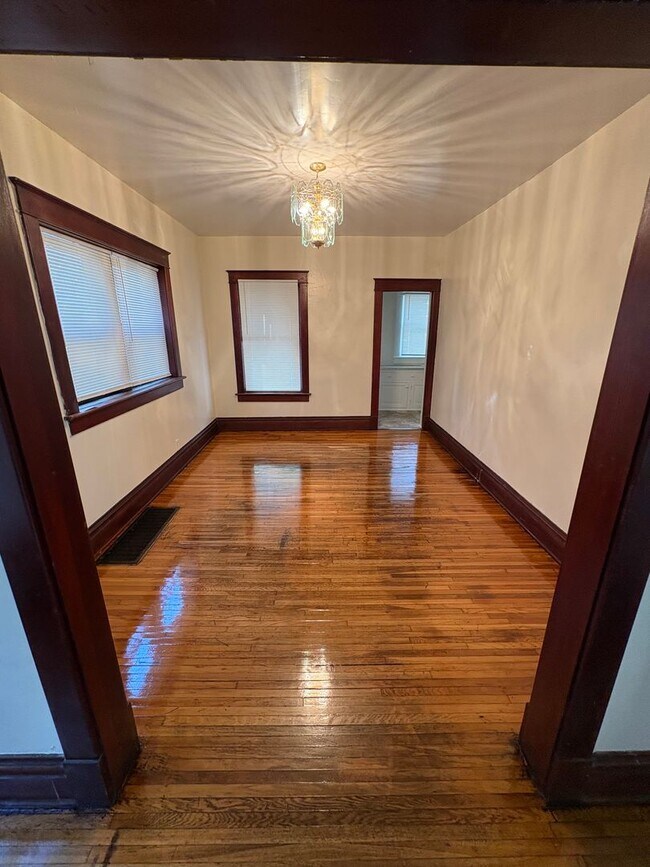 Photo - Large 3 bedroom house available