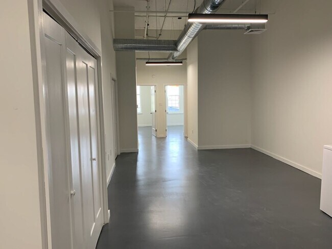 Photo - 1710 N 5th St Unidad 3