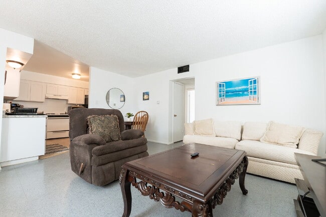 Photo - Stylish & Fully Furnished 2-Bedroom in the Heart of Farmington – Flexible Lease Terms! Unit 2