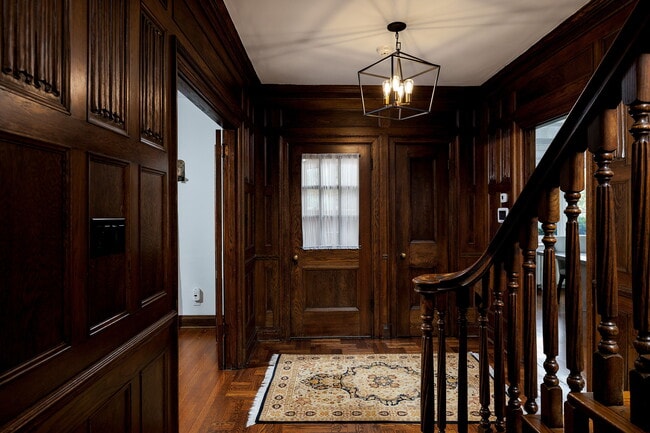 Photo - 38 The Kingsway