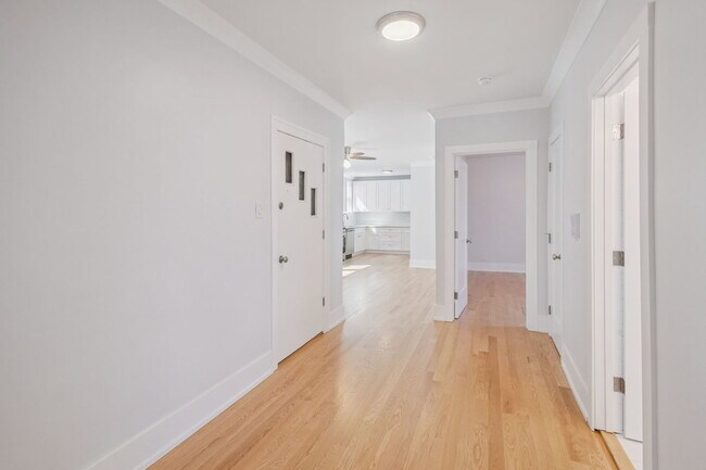 Photo - 1631 Monroe St Unit 1-3