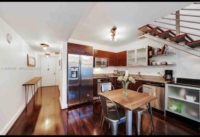 Photo - 41 SE 5th St Unit 704