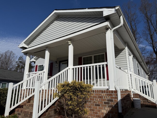 Photo - 4967 Trent Hill Dr