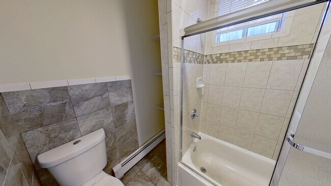 Photo - 109 Harold St Unit 2