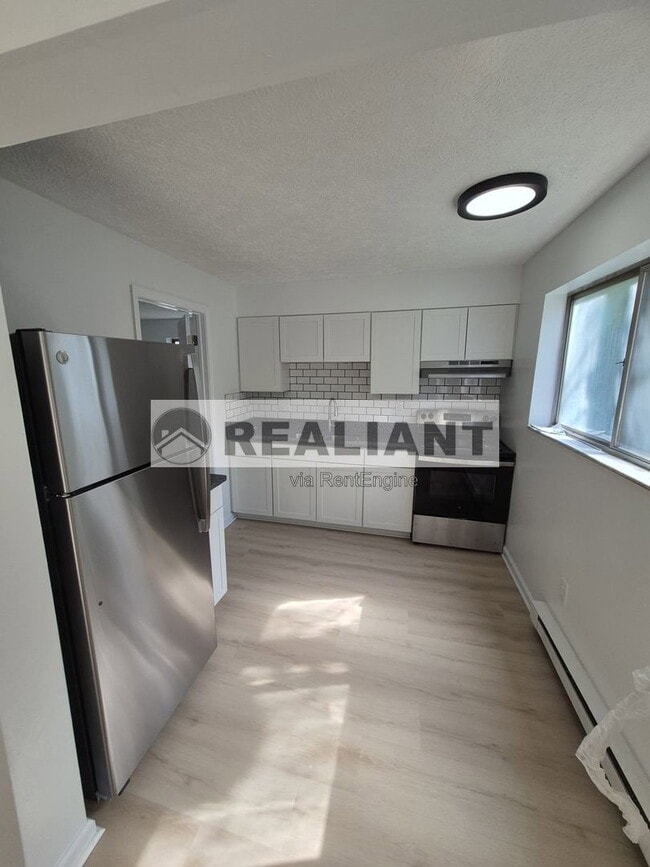 Photo - 922 Highland Ave Unit 27