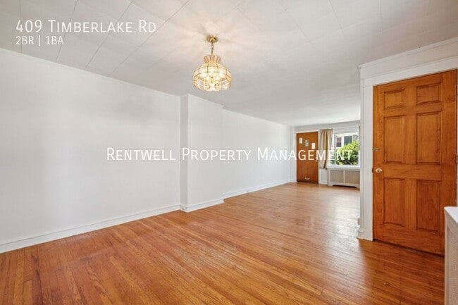 Photo - 409 Timberlake Rd