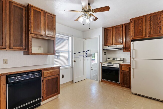 Photo - Quincy Duplex Unit 3371