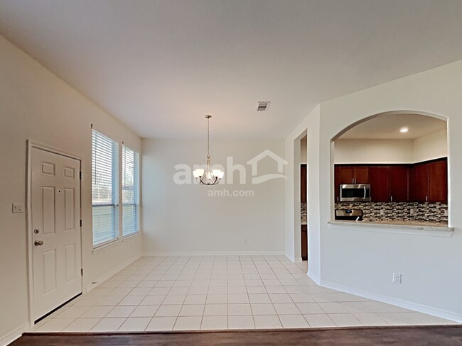 Photo - 2204 Perkins Crossing Dr