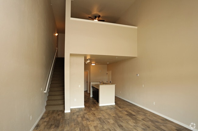 Living room - Skyline Towers