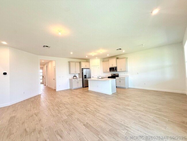 Photo - 14500 SW Urbane Wy