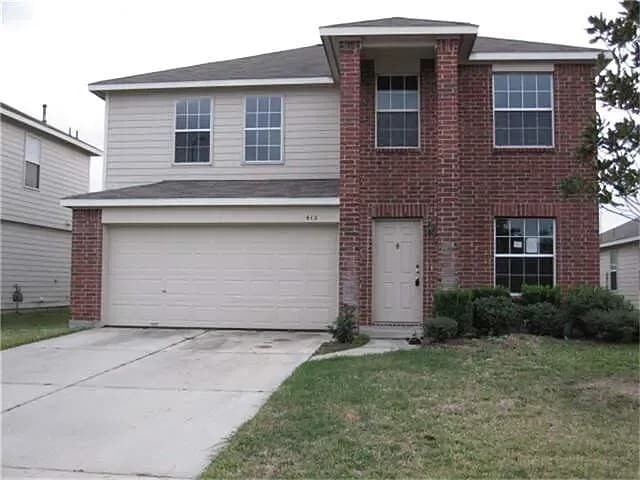 Photo - 610 Regal Hollow Ln