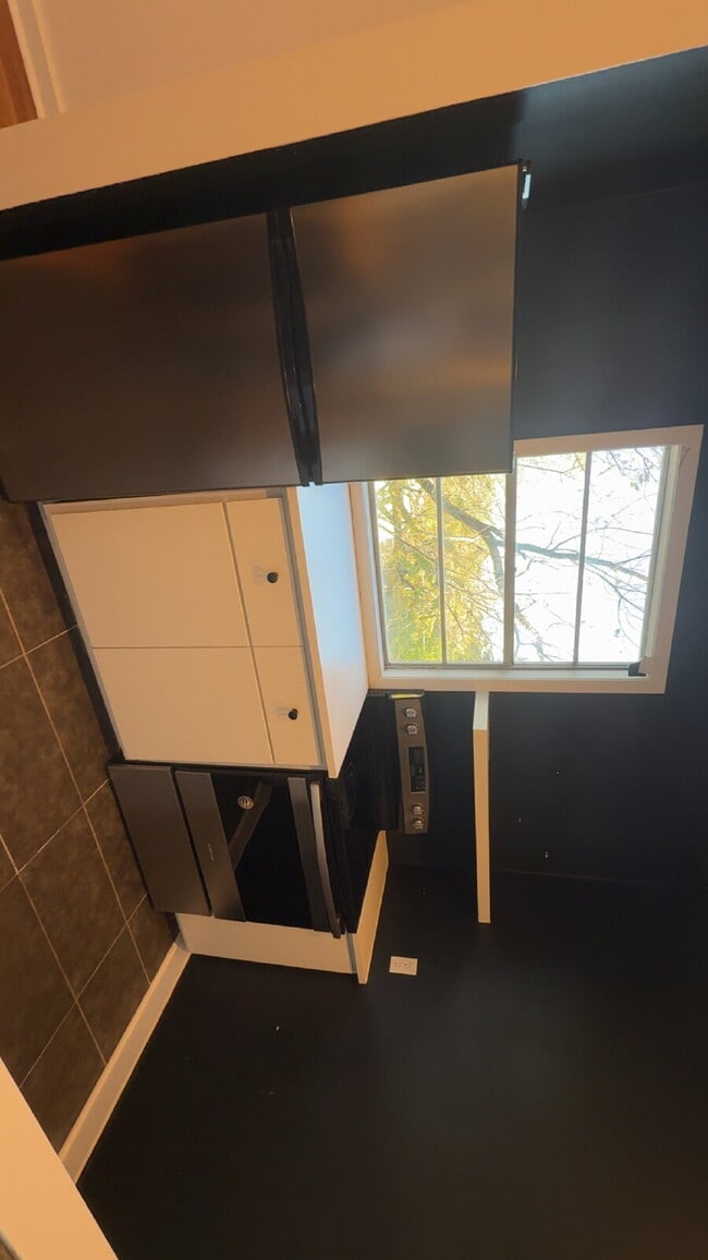 Photo - One bedroom in Belhaven Heights!