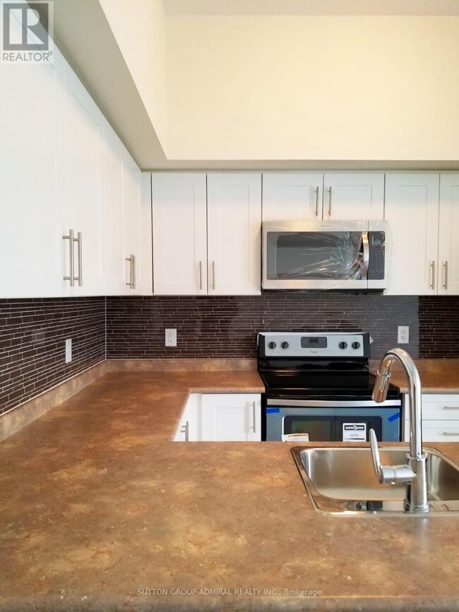 Photo - 30 Dunsheath Wy