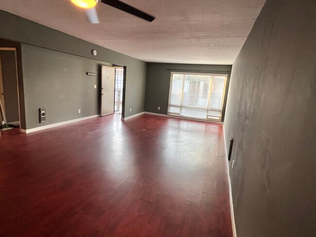 Photo - 4192 Mt Alifan Dr Unidad N Rental