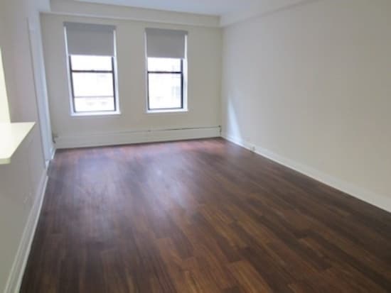 Photo - 52 W Elm St Unit 1102