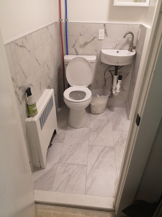 Photo - 517 E Morton St