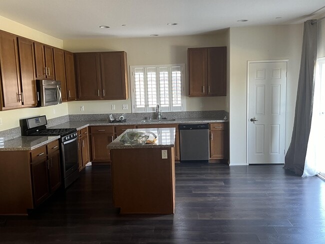 Photo - 36961 Albatross St