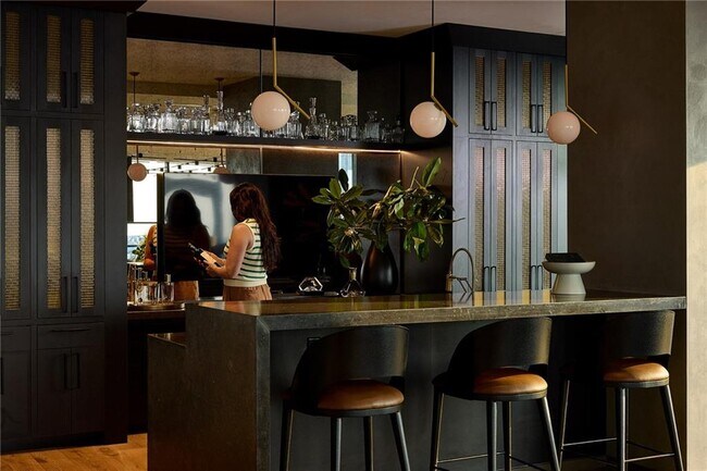 Photo - 1081 Juniper St NE Unidad S2i