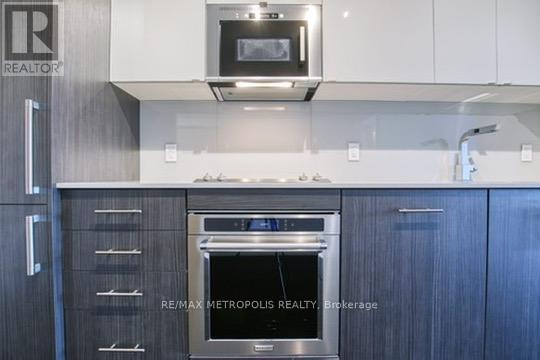 Photo - 330 Richmond St W Unit 917