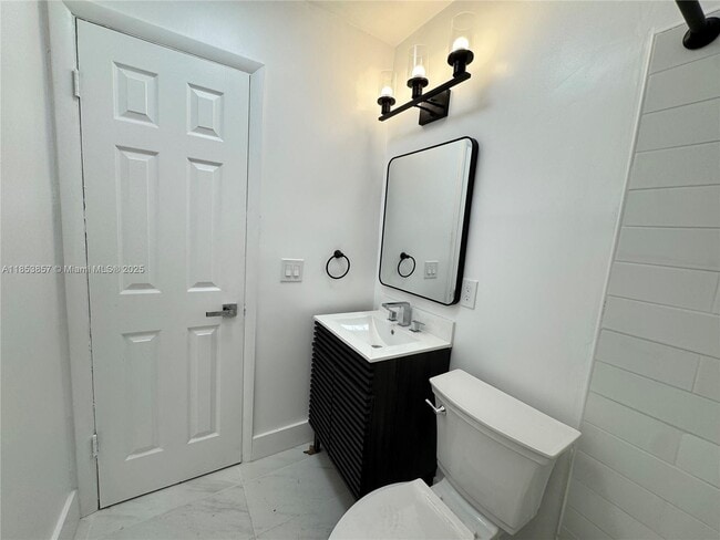 Photo - 4317 NE 21st Ave Unit 7