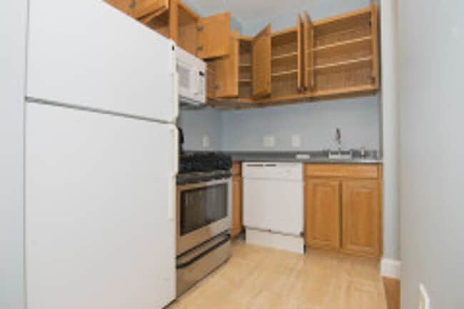 Photo - Allston 4 bed 1.5 bath  - 9/1