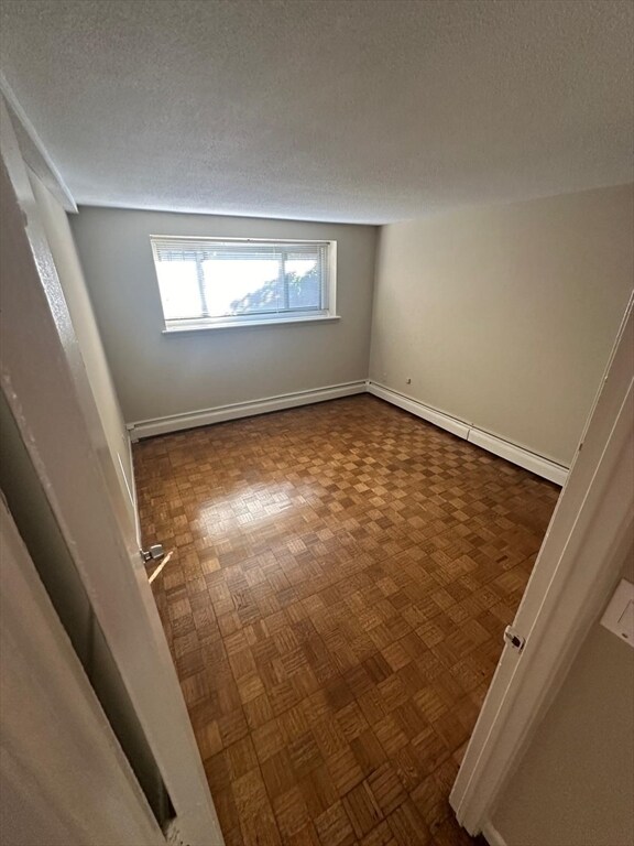 Photo - 375 Harvard St Unidad 2