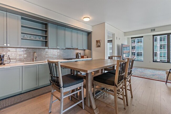 Photo - 1750 Wewatta St Unit 1001