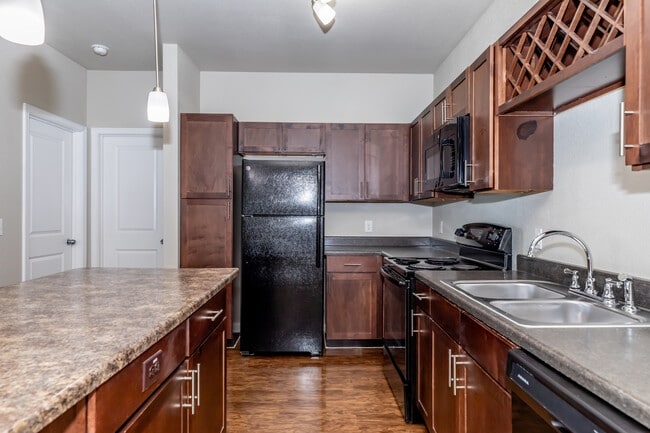 Photo - The Landings at Creekside