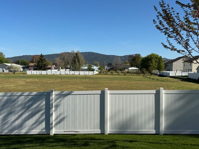 Photo - 1616 Unit 18021