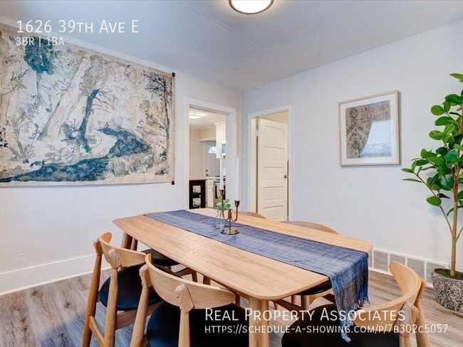 Photo - 1626 39th Ave E