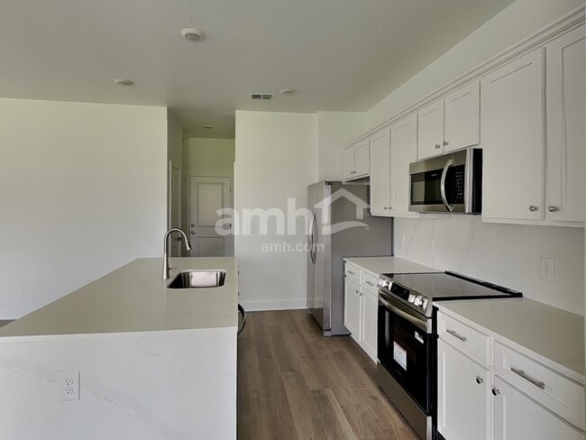 Photo - 16421 Cheyanne Ct