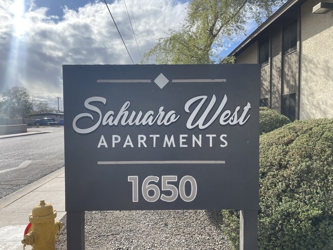 Sahuaro West Apartments - Sahuaro West Apartments