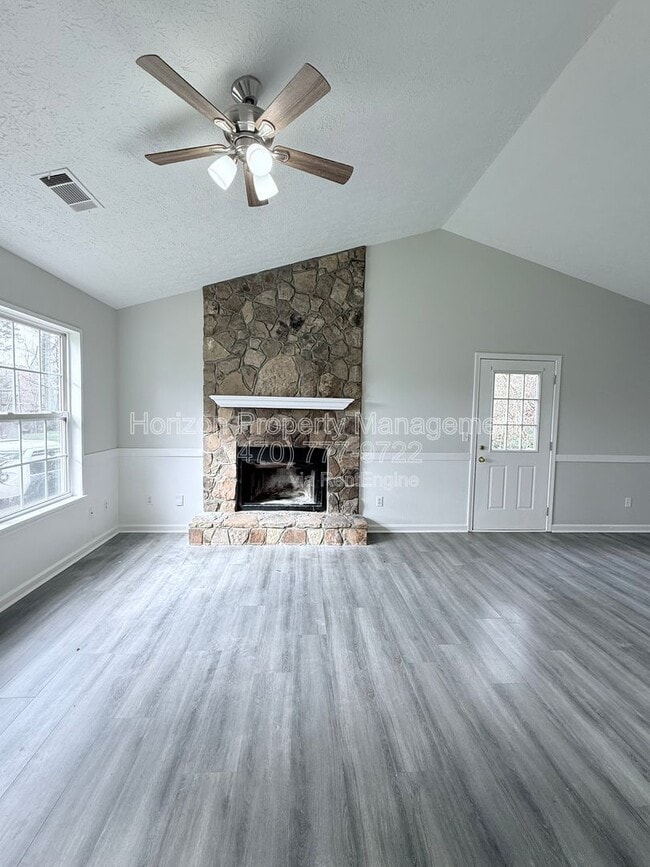 Photo - 6825 Crystal Cove Trail