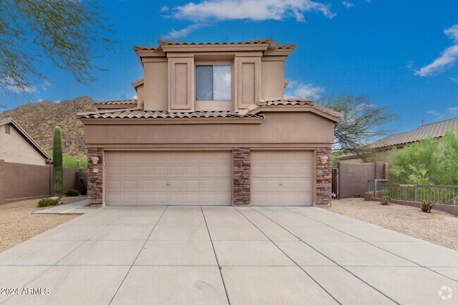 Building Photo - 3343 N Boulder Canyon Rental