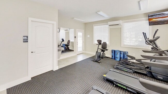 Photo - 1605-105 Gilmore Park Ave-