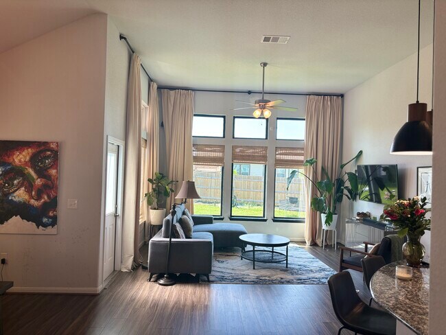 Photo - 5829 Bianca Dr