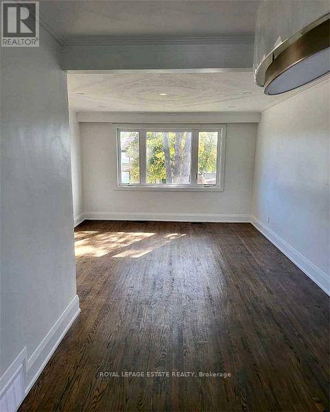 Photo - 149 Delta St