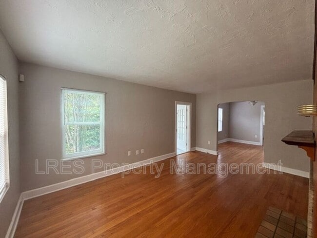 Photo - 1523 E Concord St