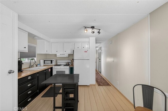 Photo - 41205 Anza Rd