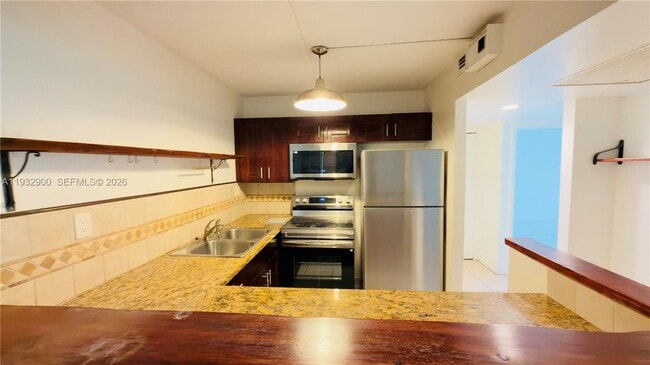Photo - 5855 Washington St Unit 90