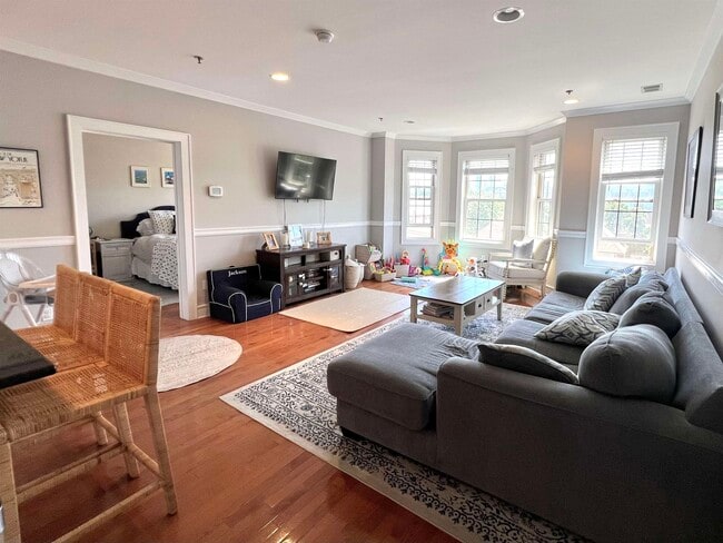 Photo - 900 Jefferson St Unidad 5H Rental